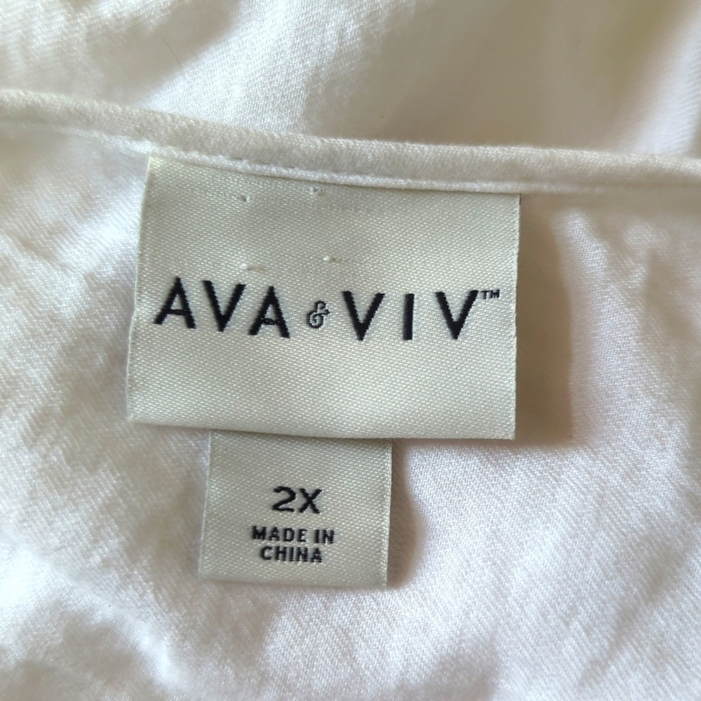 Ava & Viv Colorblock Tiered Maxi Dress - Picture 2 of 9